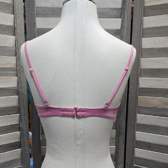 Tunneled Twist Front Bikini Top | Kona Sol | 38DD - Picture 6 of 9